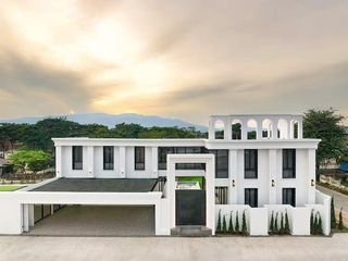 For rent and for sale 5 bedrooms villa in Mueang Chiang Mai, Chiang Mai