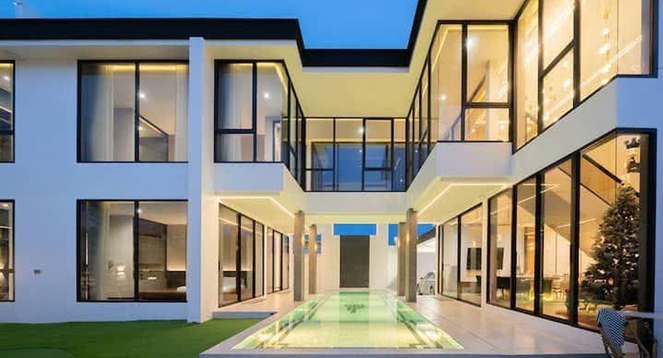 For rent and for sale 5 bedrooms villa in Mueang Chiang Mai, Chiang Mai