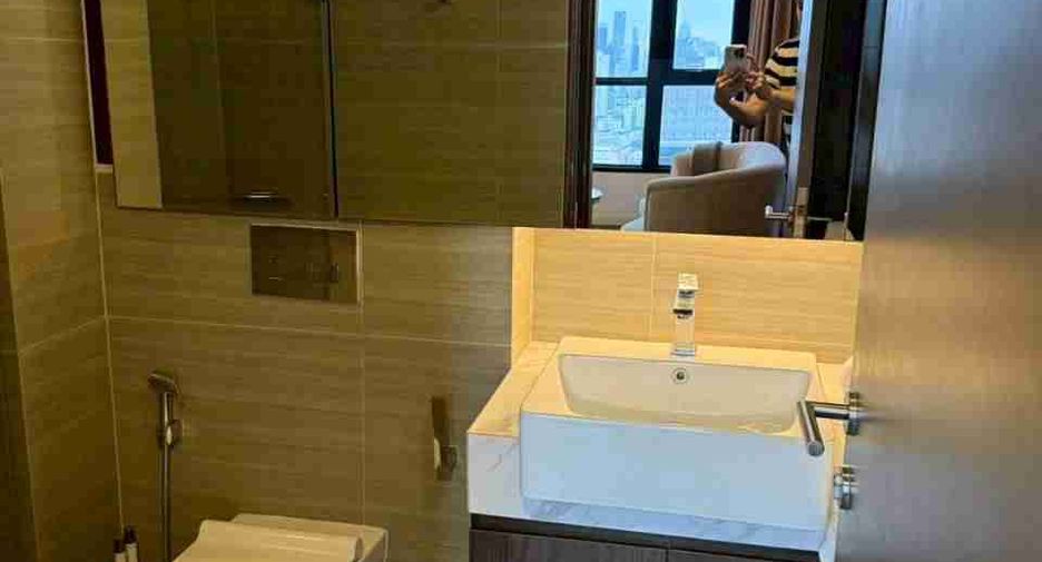 Продажа и аренда 2 спальни кондо в Щаттхана, Бангкок