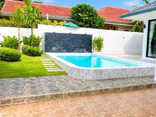 Villa en venta de 4 habitaciones en Bang Lamung, Chonburi