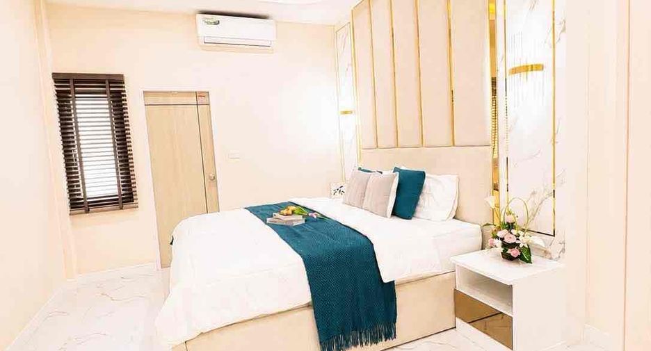 Villa en venta de 4 habitaciones en Bang Lamung, Chonburi