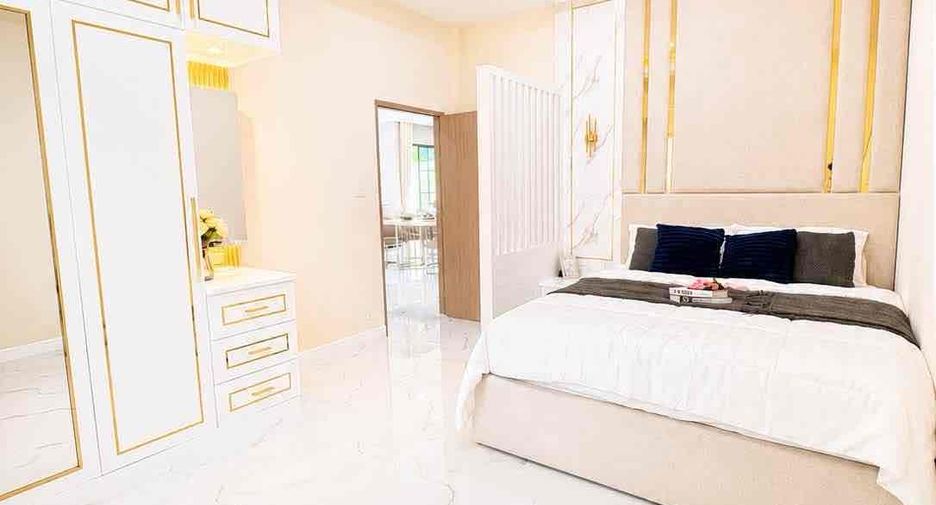 Villa en venta de 4 habitaciones en Bang Lamung, Chonburi