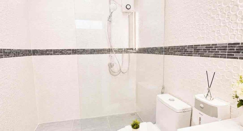 Villa en venta de 4 habitaciones en Bang Lamung, Chonburi