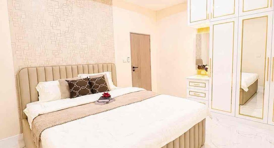 Villa en venta de 4 habitaciones en Bang Lamung, Chonburi