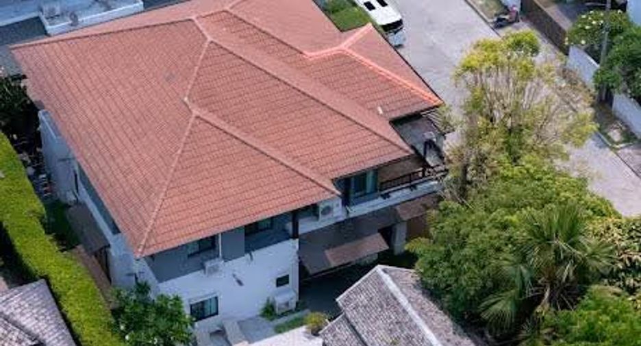 Villa zur Miete und zum Kauf mit 4 Zimmer in San Sai, Chiang Mai