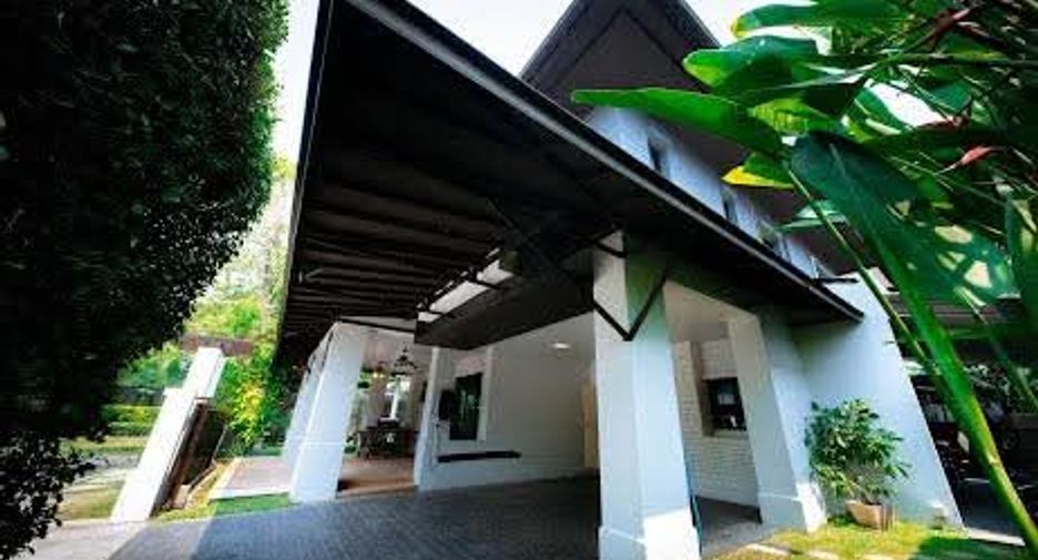 Villa zur Miete und zum Kauf mit 4 Zimmer in San Sai, Chiang Mai