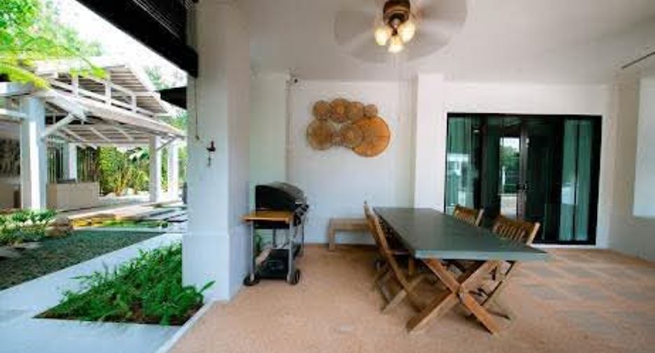 Villa zur Miete und zum Kauf mit 4 Zimmer in San Sai, Chiang Mai