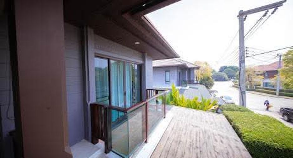 Villa zur Miete und zum Kauf mit 4 Zimmer in San Sai, Chiang Mai
