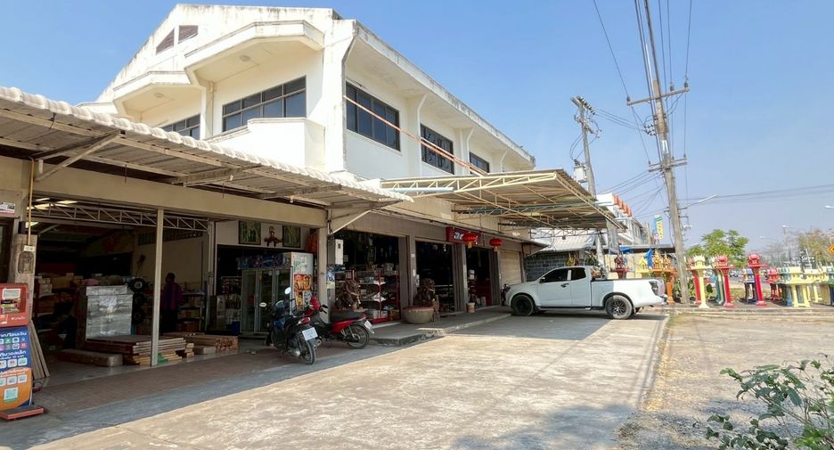 For sale warehouse in Huai Rat, Buriram