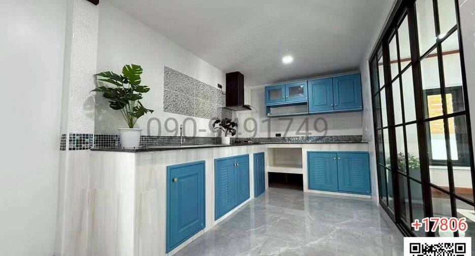 Casa en venta de 5 habitaciones en Nong Chok, Bangkok