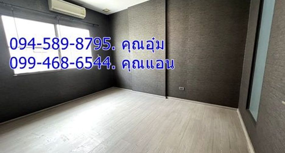 For rent 3 bedrooms townhouse in Lat Phrao, Bangkok