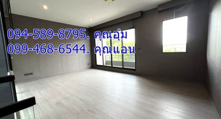 For rent 3 bedrooms townhouse in Lat Phrao, Bangkok