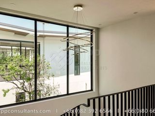 Haus zum Kauf mit 4 Zimmer in Suan Luang, Bangkok