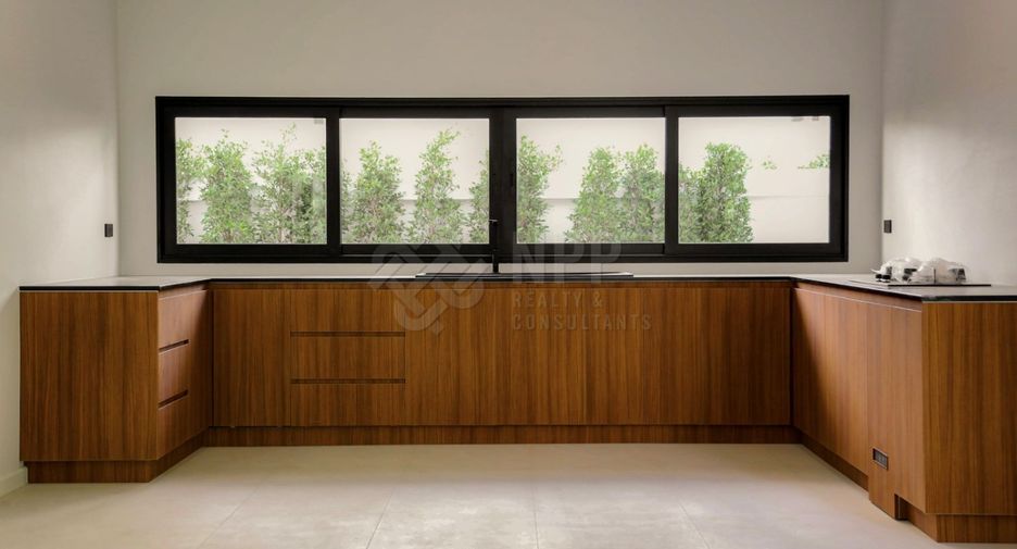 Haus zum Kauf mit 4 Zimmer in Suan Luang, Bangkok