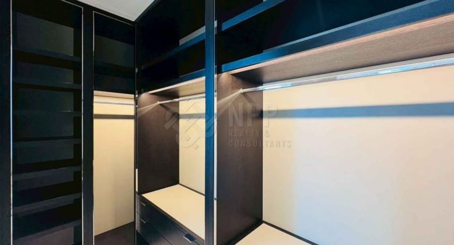 For sale 1 bed condo in Bang Kho Laem, Bangkok