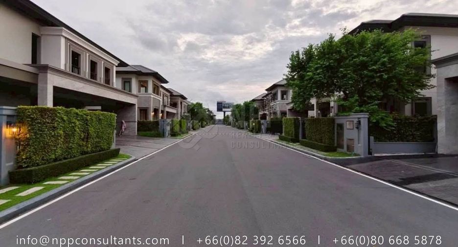 For rent and for sale 3 bedrooms house in Lat Krabang, Bangkok