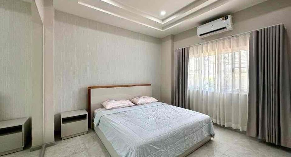 Haus zur Miete mit 3 Zimmer in Bang Lamung, Chonburi