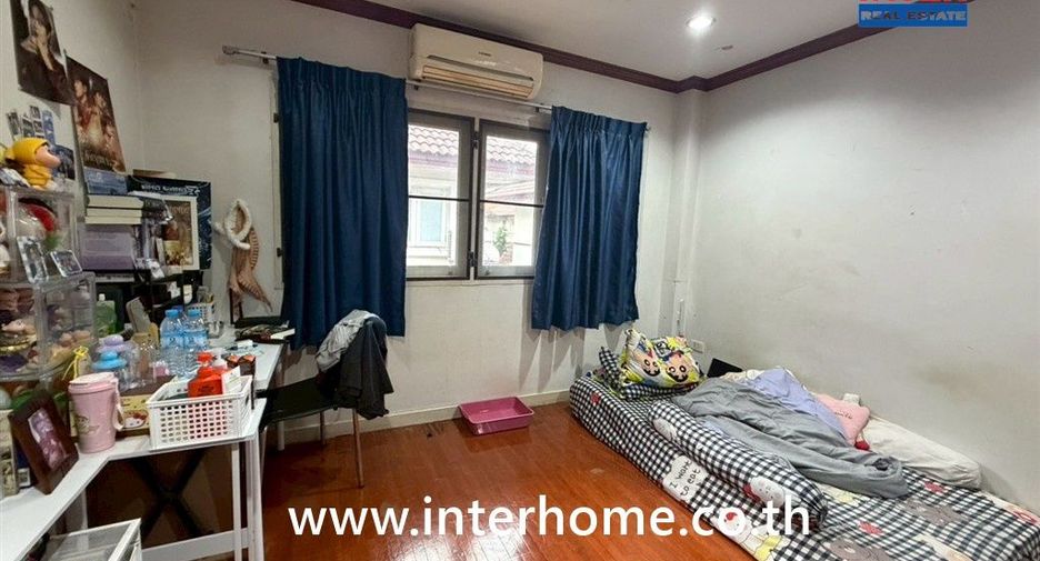 Casa en venta de 3 habitaciones en Nong Chok, Bangkok