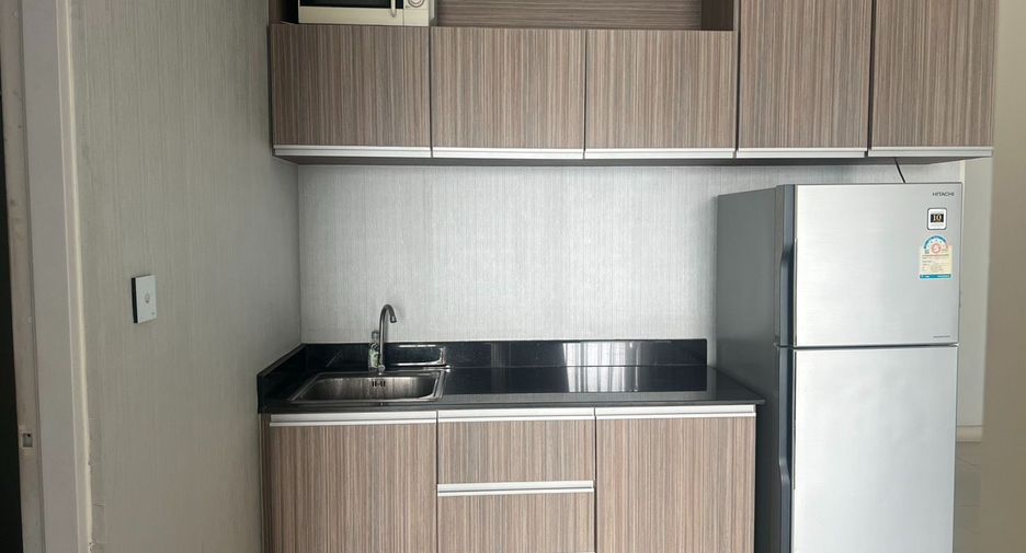 Wohnung zur Miete mit 1 Zimmer in Bang Na, Bangkok
