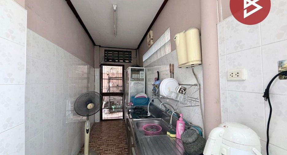 Haus zum Kauf mit 3 Zimmer in Bang Kruai, Nonthaburi