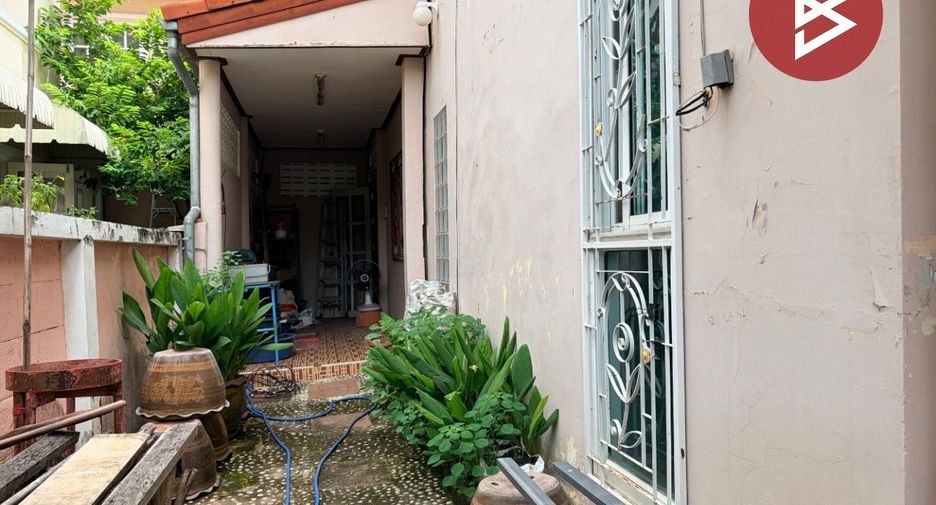 Haus zum Kauf mit 3 Zimmer in Bang Kruai, Nonthaburi