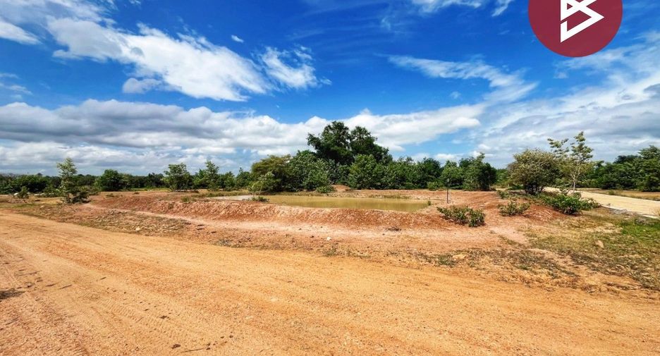 Terreno en venta en Phanom Thuan, Kanchanaburi