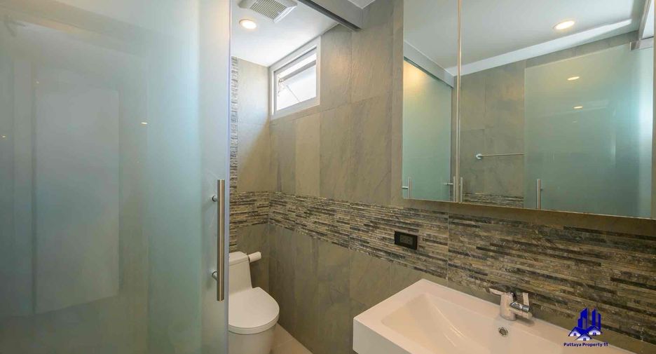 For sale studio condo in Bang Lamung, Chonburi