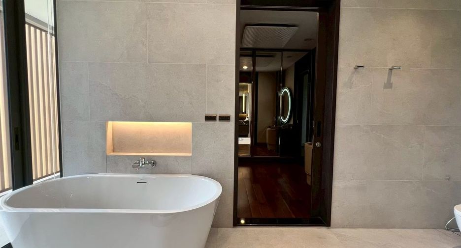 Haus zum Kauf mit 5 Zimmer in Bang Phli, Samut Prakan
