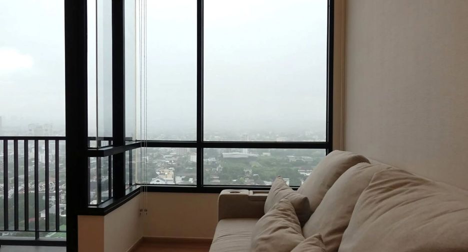 For rent and for sale 2 bedrooms condo in Watthana, Bangkok