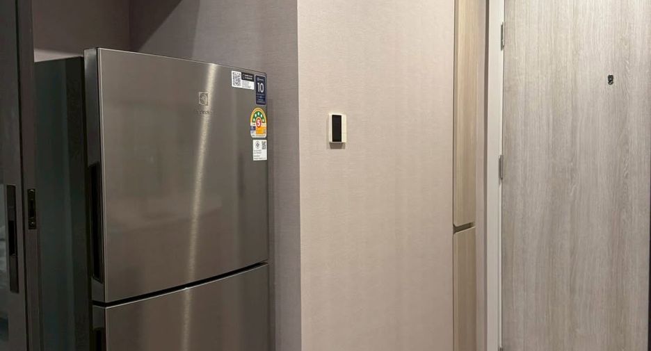 For rent 1 bed condo in Khlong San, Bangkok
