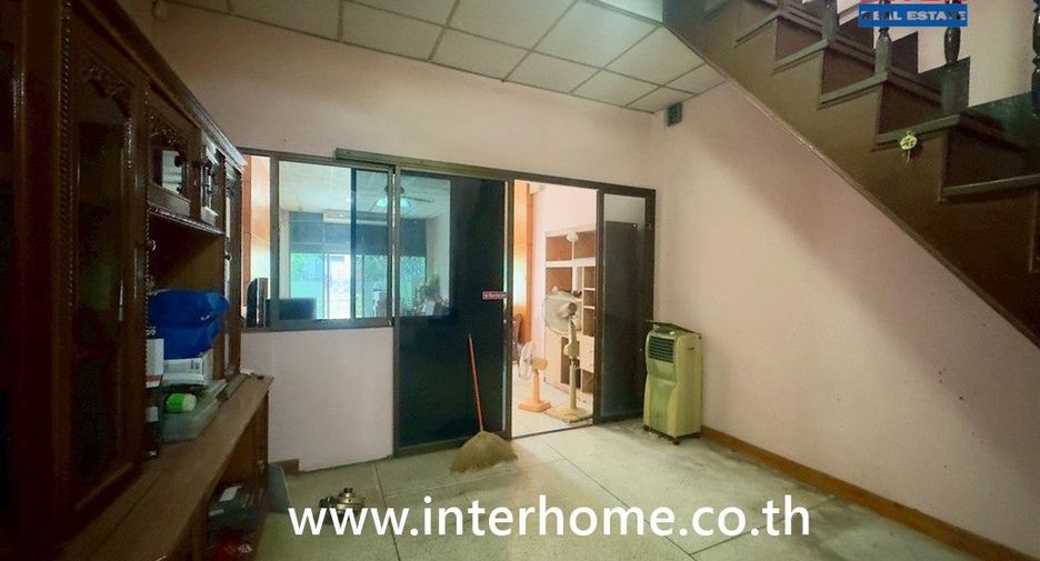 For sale 2 bedrooms townhouse in Nong Khaem, Bangkok