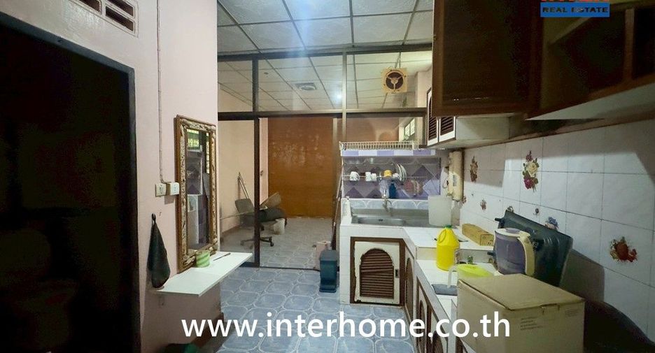 For sale 2 bedrooms townhouse in Nong Khaem, Bangkok