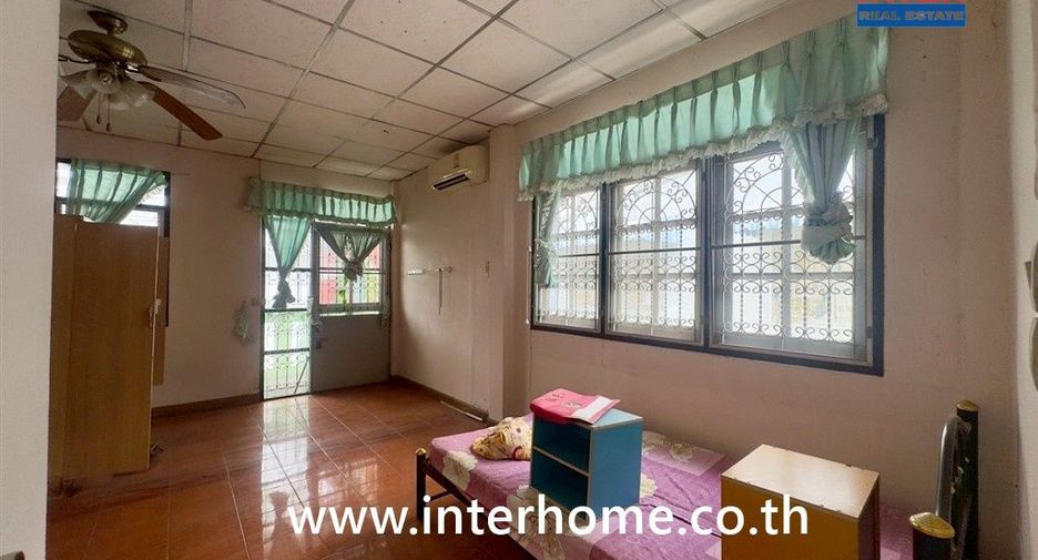For sale 2 bedrooms townhouse in Nong Khaem, Bangkok