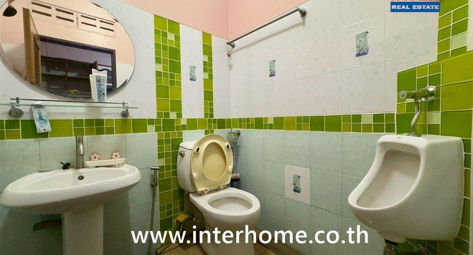 For sale 2 bedrooms townhouse in Nong Khaem, Bangkok