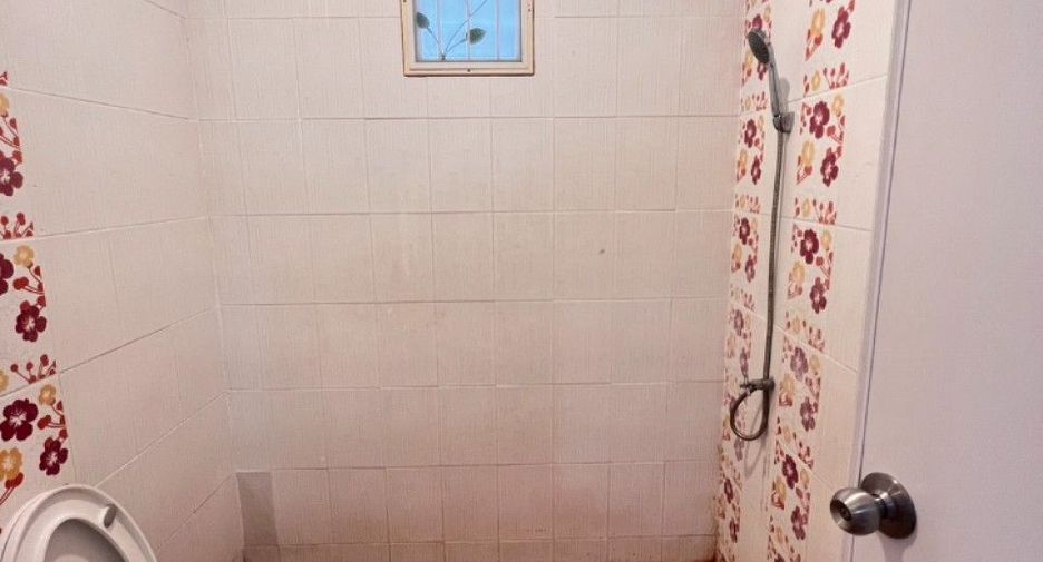 À vendre 2 chambres maison à Sattahip, Pattaya