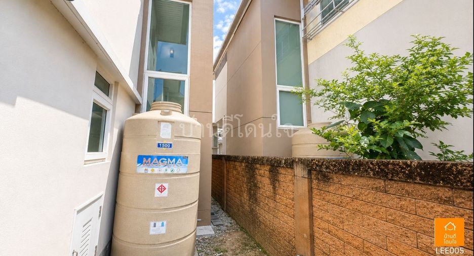 For sale 3 bedrooms house in Mueang Samut Prakan, Samut Prakan