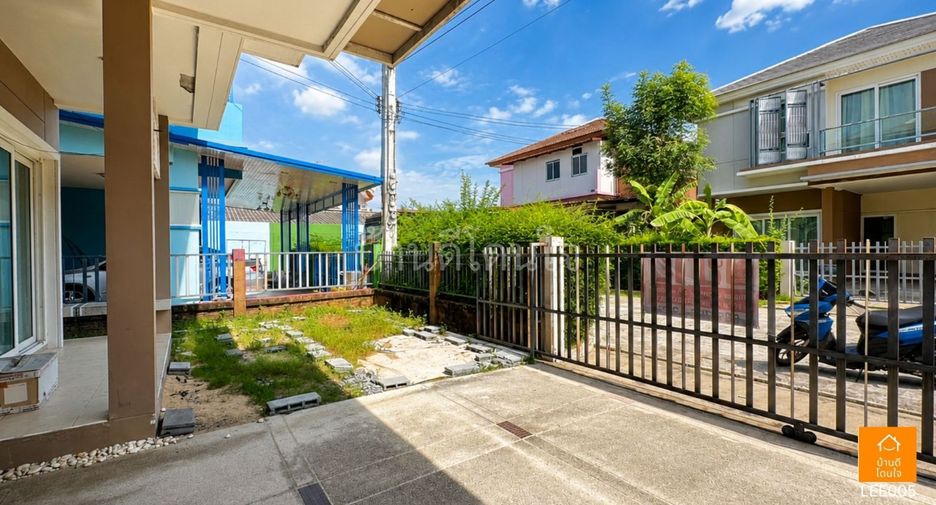 For sale 3 bedrooms house in Mueang Samut Prakan, Samut Prakan