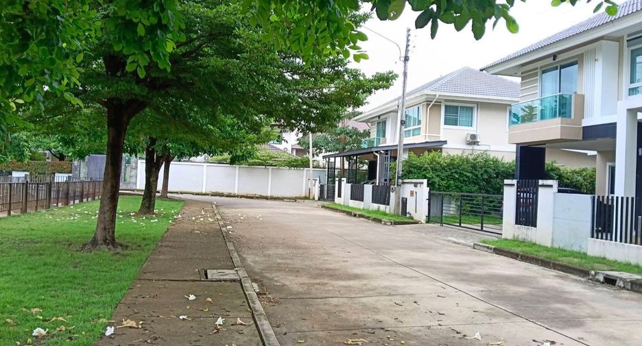 À vendre 4 chambres maison à Saraphi, Chiang Mai