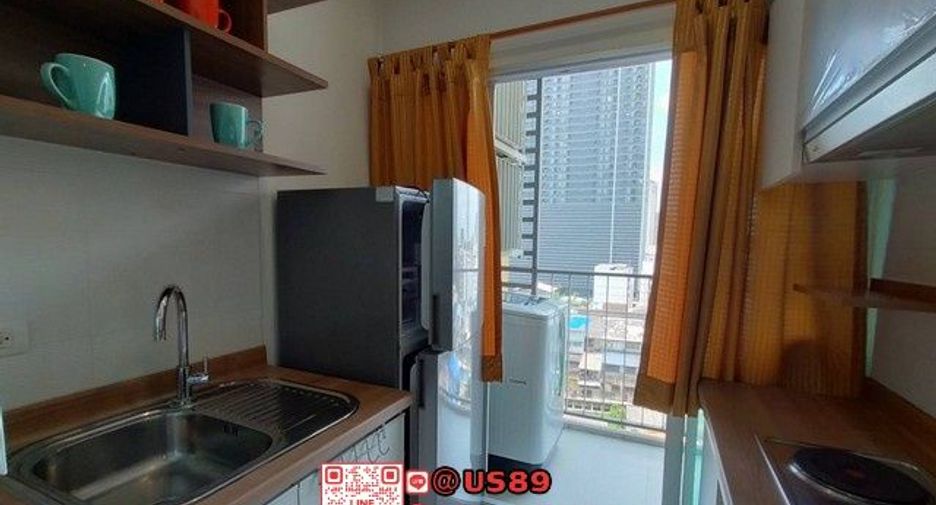 For sale 1 bed condo in Watthana, Bangkok