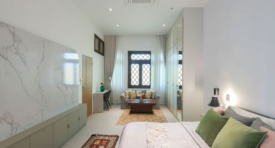 For rent 4 bedrooms villa in Mueang Chiang Mai, Chiang Mai