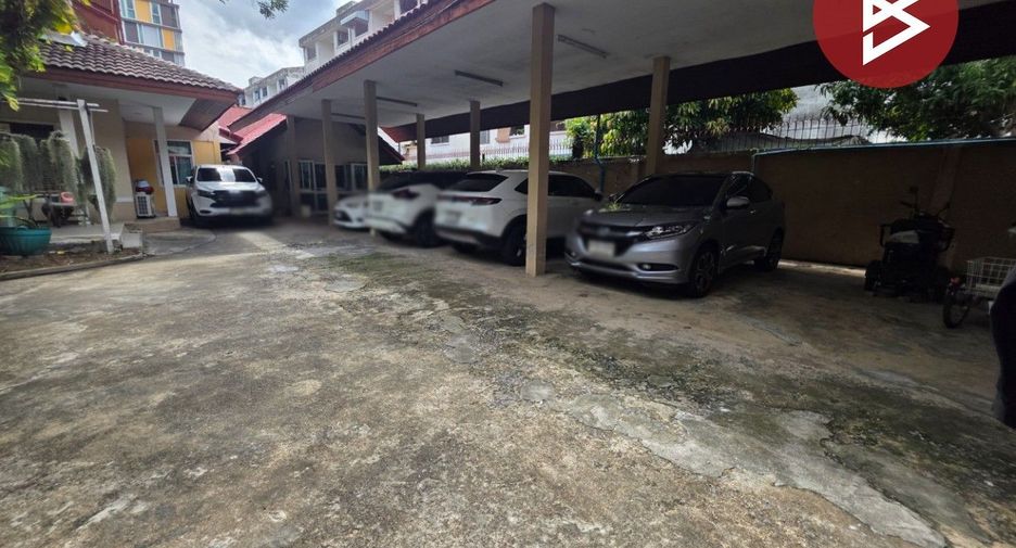 出售 6 卧室 独立屋 在 Pak Kret, Nonthaburi