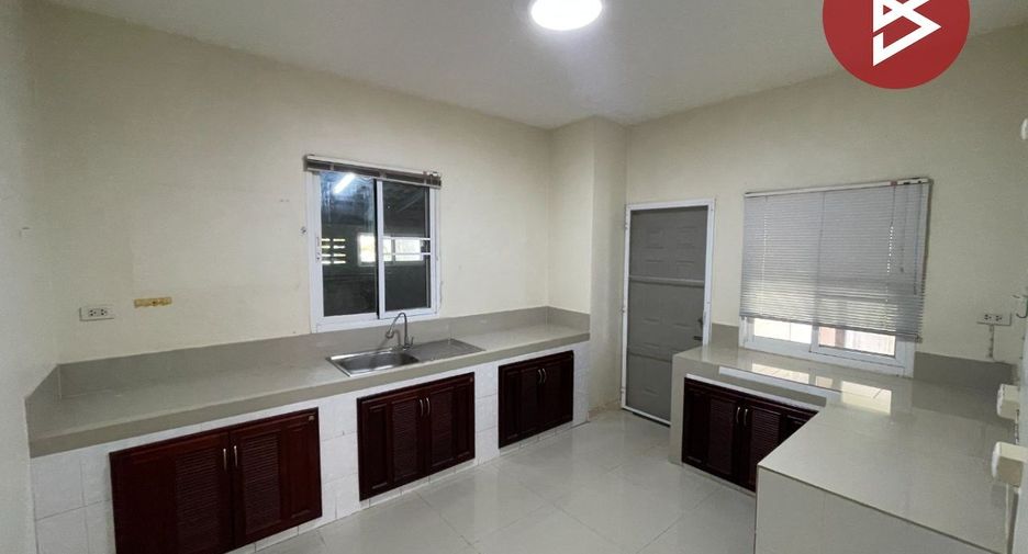 For rent そして for sale 4 ベッドルーム house in Si Maha Phot, Prachin Buri