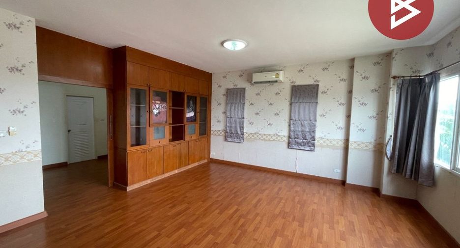 For rent そして for sale 4 ベッドルーム house in Si Maha Phot, Prachin Buri