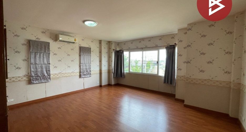 For rent そして for sale 4 ベッドルーム house in Si Maha Phot, Prachin Buri