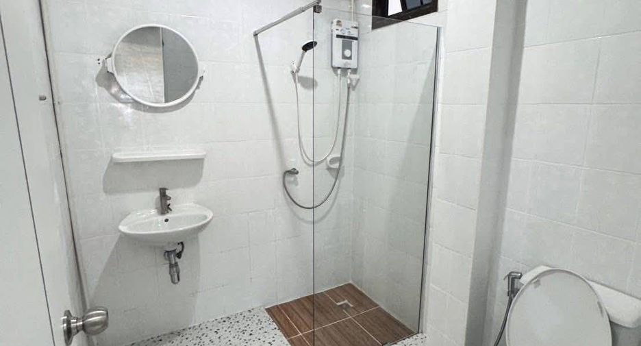 For rent 2 bedrooms house in Mueang Phuket, Phuket