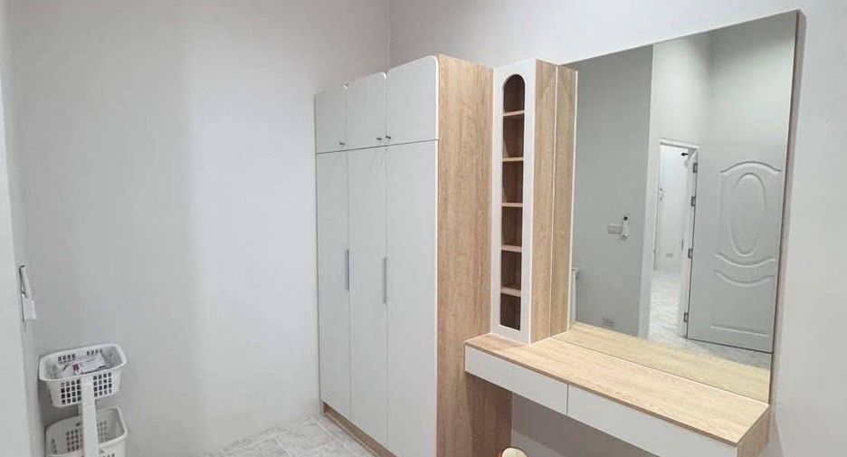 For rent 2 bedrooms house in Mueang Phuket, Phuket