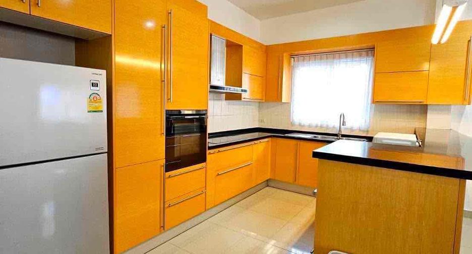 Haus zur Miete mit 3 Zimmer in Bang Lamung, Chonburi