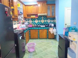 Casa adosada en venta de 4 habitaciones en Sai Mai, Bangkok