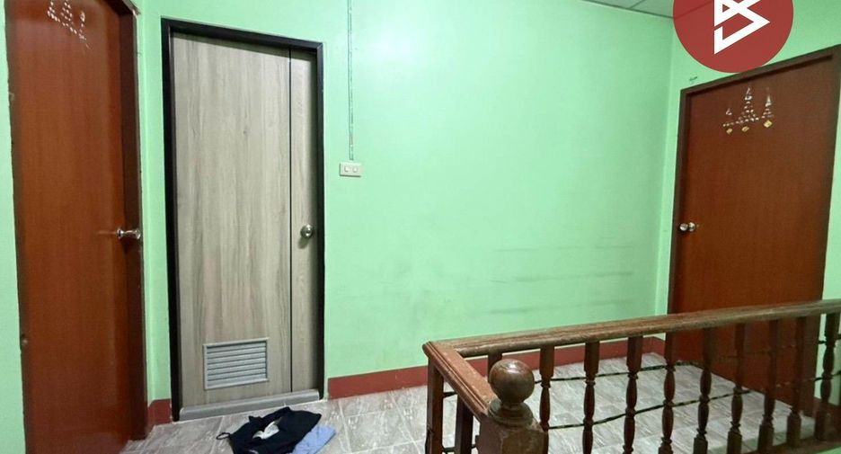 Casa adosada en venta de 2 habitaciones en Bang Khae, Bangkok