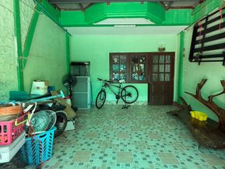 Casa adosada en venta de 2 habitaciones en Bang Khae, Bangkok